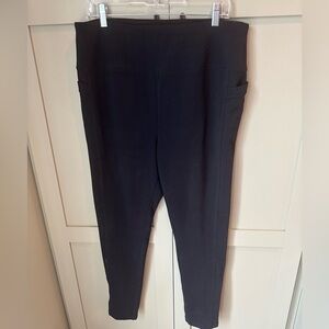 EUC T by TALBOTS Black Leggings SZ XL, side pockets